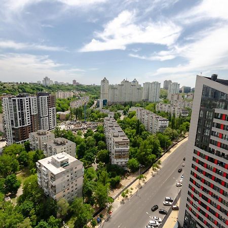 View Smart Apartment Kvartet Railway Station 4D Kyiv Exterior foto
