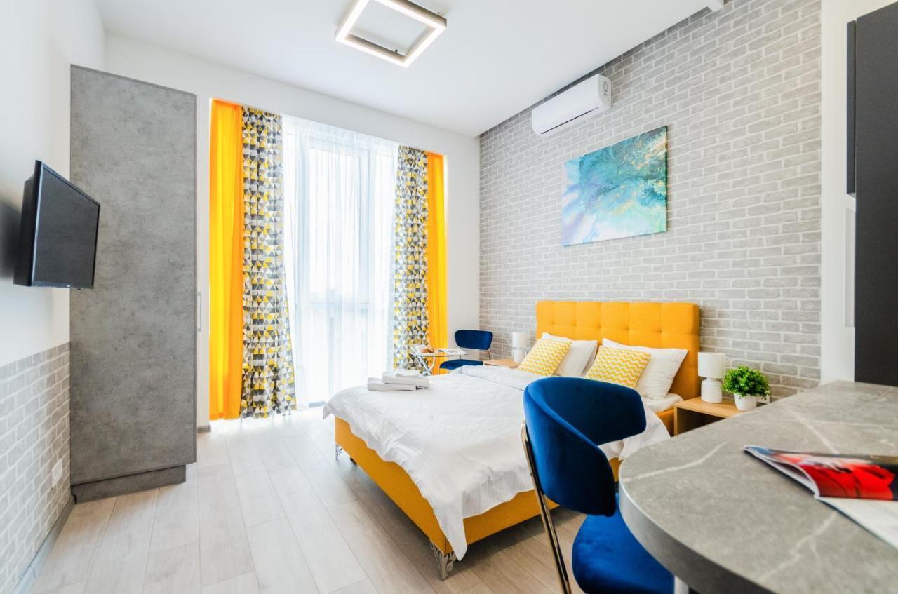 View Smart Apartment Kvartet Railway Station 4D Kyiv Exterior foto
